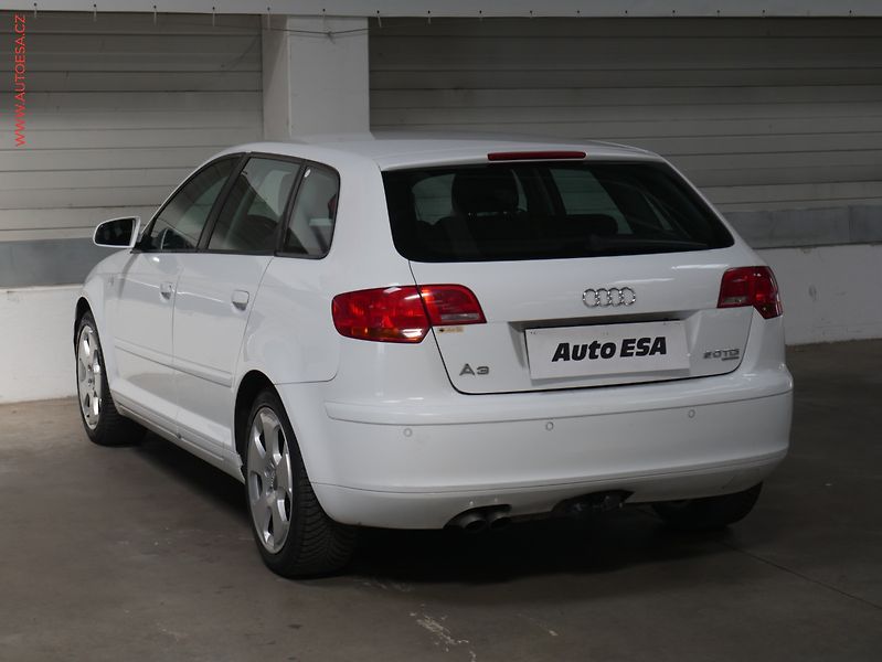 Audi A3 (2008) 2.0TDI quattro, AC, TZ - fotka 4 z 16
