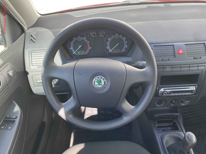Škoda Fabia (2007) 1.2i, 2.maj,ČR, El.výbava - fotka 11 z 15
