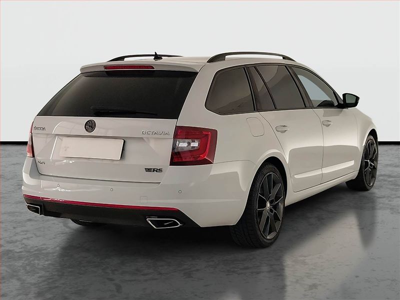 Škoda Octavia (2017) RS 2.0 TDI 4x4 DSG, 4X4 - fotka 5 z 22