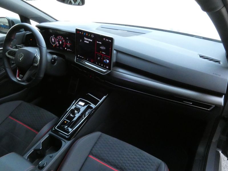 Volkswagen Golf GTI Clubsport Performance 2.0 - fotka 21 z 30