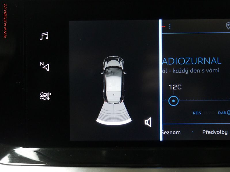 Peugeot 208 (2022) 1.2PT, 2.maj,ČR, LED, autoAC - fotka 20 z 20