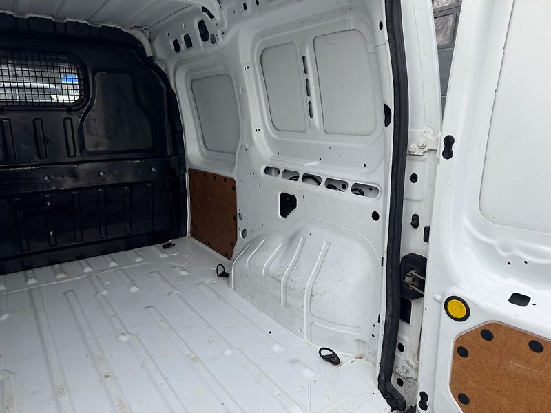 Ford Transit Connect (2009) 1.8 TDCi - fotka 23 z 29