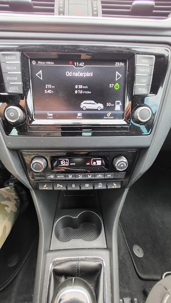 Škoda Rapid 1.0TSi CLEVER  1MAJITEL 81KW   - fotka 37 z 44