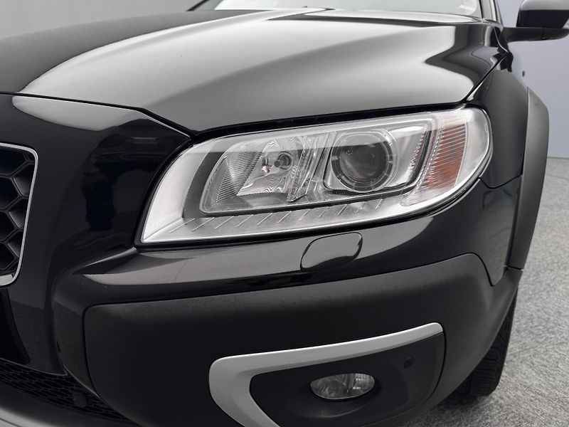 Volvo XC70 D4 AWD SUMMUM AUT        - fotka 19 z 48