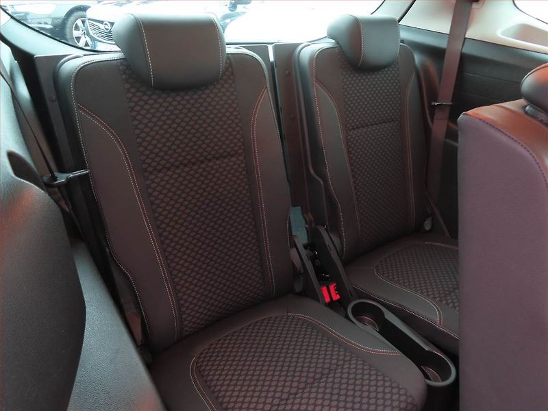 Opel Zafira (2018) 2.0 CDTI, Automat, 7 míst - fotka 20 z 22