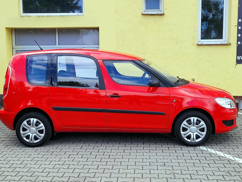 Škoda Roomster TSi *SERV.KNÍŽKA* KLIMATIZACE - fotka 8 z 40