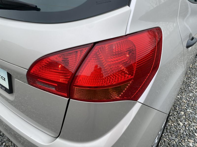 Kia Venga 1.4i 16v 90PS KLIMA SERVIS!!!  - fotka 44 z 144