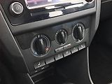 Škoda Rapid (2017) 1.0 TSI, Park. senzory - náhled 14