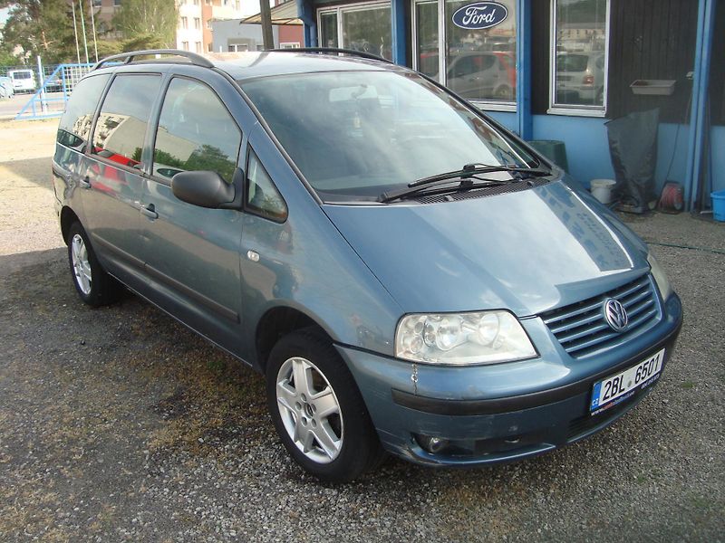 Volkswagen Sharan (2001) 1,9TDI - fotka 2 z 18