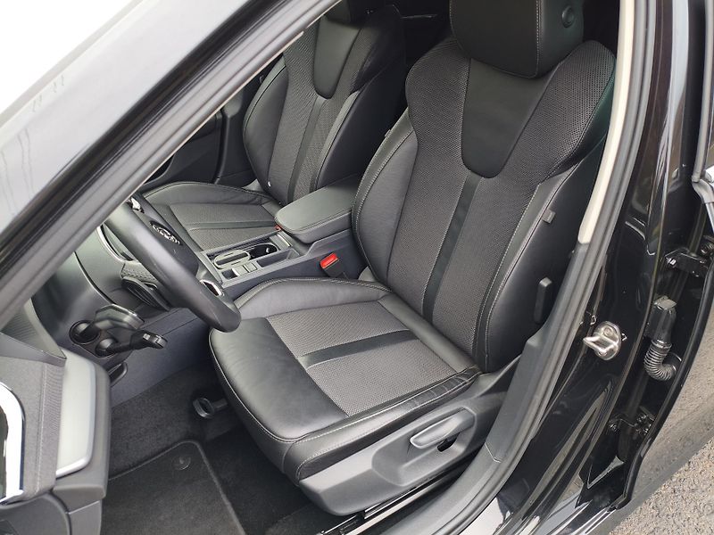 Škoda Octavia (2024) 2,0 TDI 110Kw DSG Style combi - fotka 12 z 35