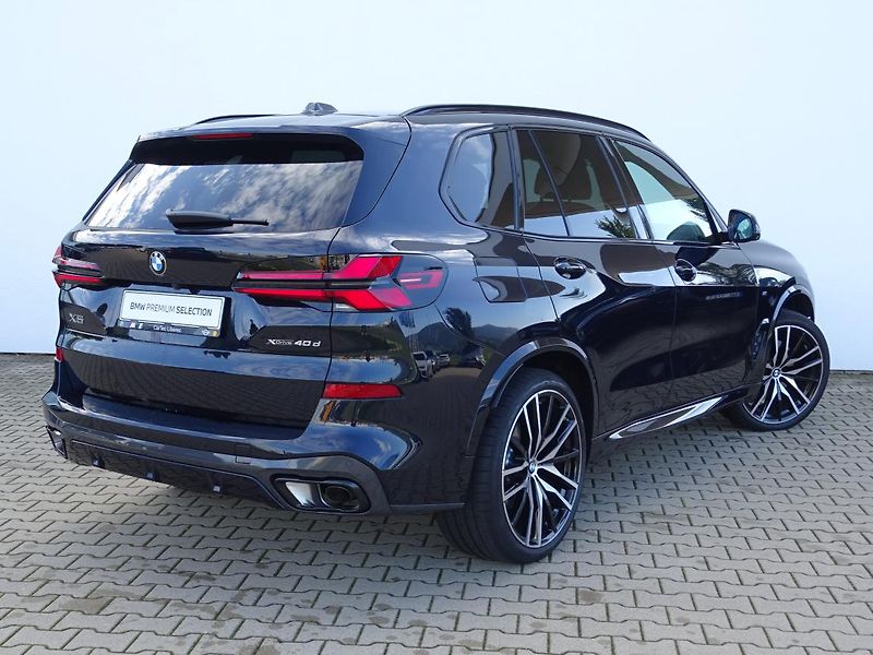 BMW X5 xDrive40d - fotka 3 z 7