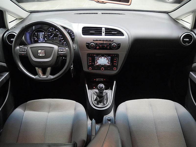 Seat Leon - fotka 5 z 25