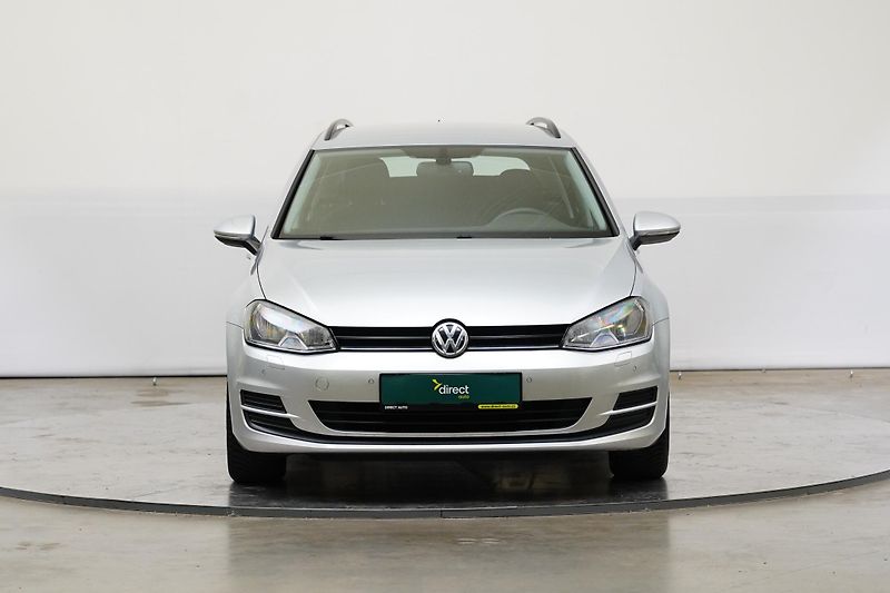 Volkswagen Golf - fotka 4 z 26