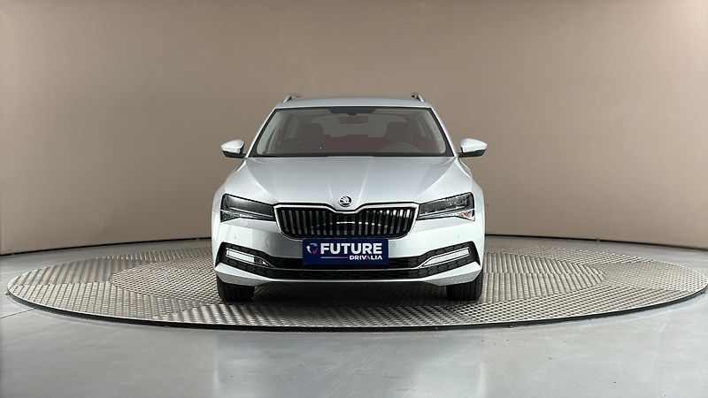 Škoda Superb 2.0 TDI Style Combi - fotka 3 z 26
