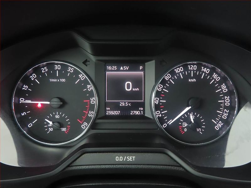 Škoda Octavia (2015) Style 2.0 TDI, Automat - fotka 11 z 15