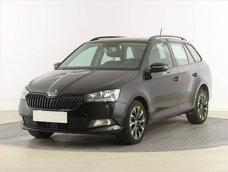 Škoda Fabia (2021) Ambition 1.0 TSI, Tempomat - fotka 2 z 22