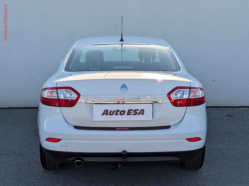 Renault Fluence (2014) 1.6 16V, ČR, AC, TZ - fotka 5 z 16