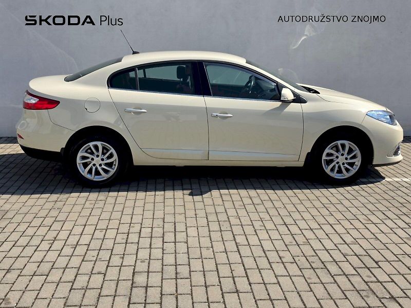 Renault Fluence (2013) 1,6DCI 96KW - fotka 23 z 24