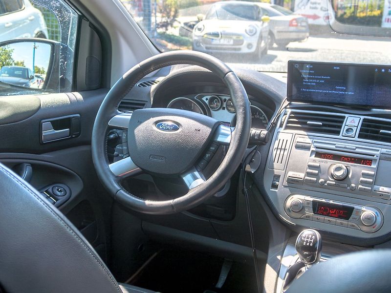 Ford Kuga (2012) 2.0D 103KW 4x4 TITAN – CARPLAY - fotka 14 z 47