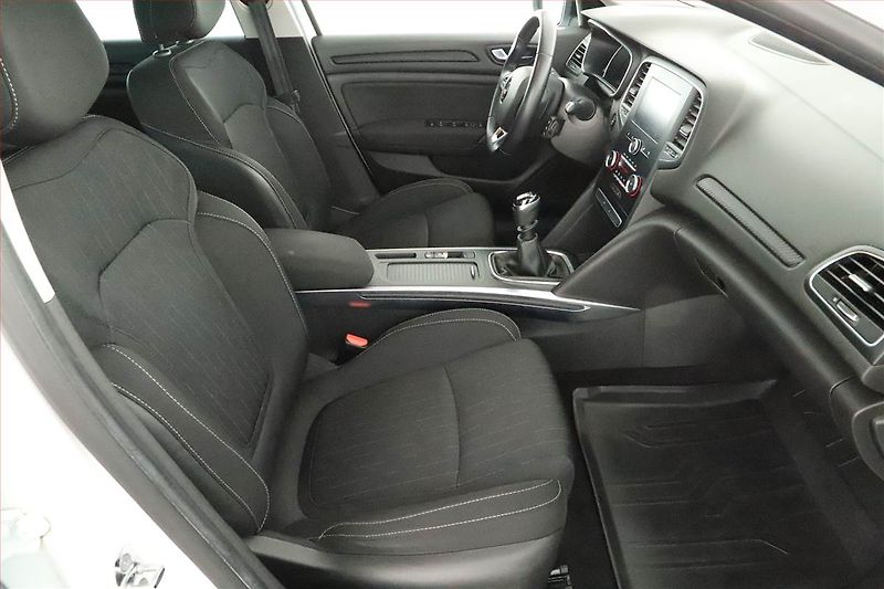 Renault Mégane (2019) 1.3 TCe, Serv.kniha, Navi - fotka 7 z 14