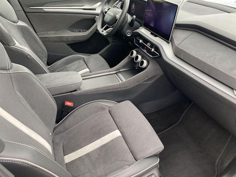 Škoda Kodiaq (2024) 2.0 TDI 4x4 DSG SportLine - fotka 10 z 40