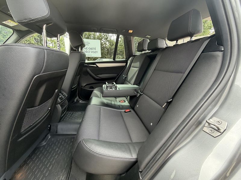 BMW X3 2.0 xDrive20d M SPORT - fotka 26 z 30