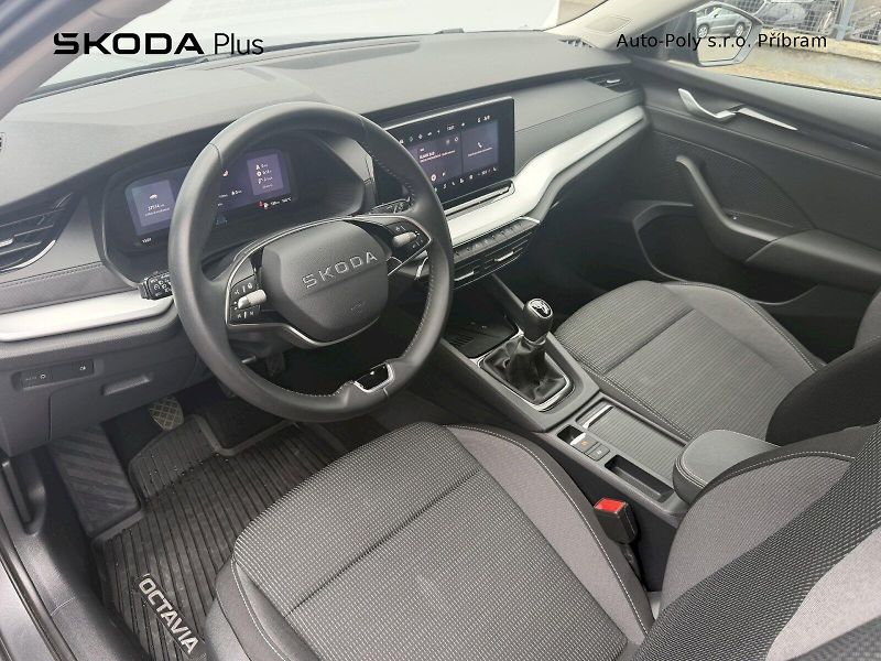 Škoda Octavia (2025) Selection 1.5TSI / 110kW 6°MP - fotka 10 z 23