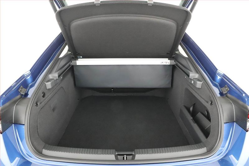 Škoda Superb (2025) 2.0 TSI, LAURIN&KLEMENT, DPH - fotka 19 z 20
