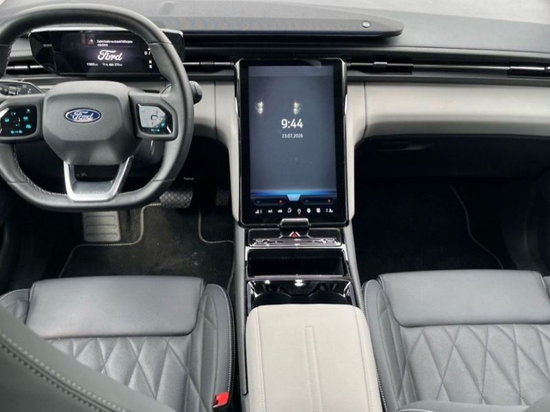 Ford Explorer PREMIUM,AWD,DPH,PŘEDVÁDĚCÍ - fotka 8 z 14