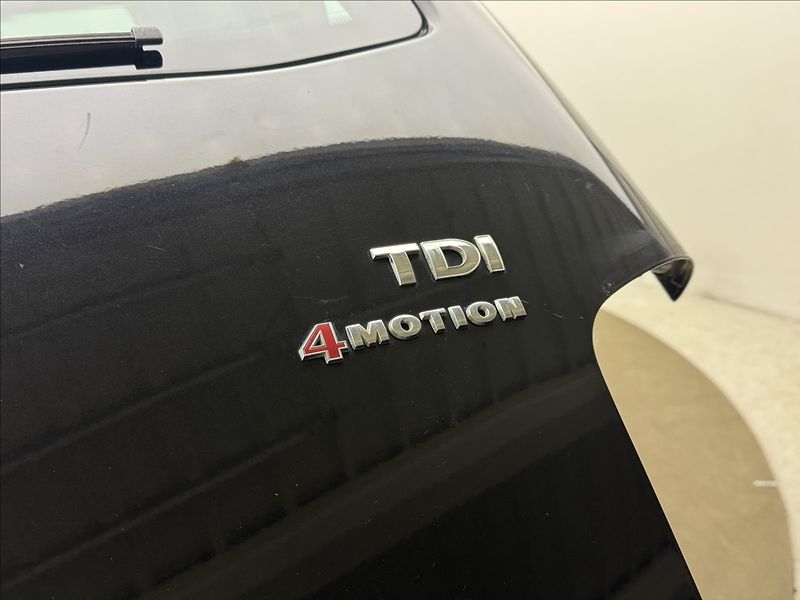 Volkswagen Multivan 2,5 4X4 DPH NZTOP EL.DVEŘE TZ - fotka 36 z 37