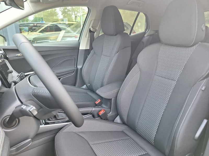 Škoda Fabia Top Selection 1,0TSI 85kW - fotka 10 z 11
