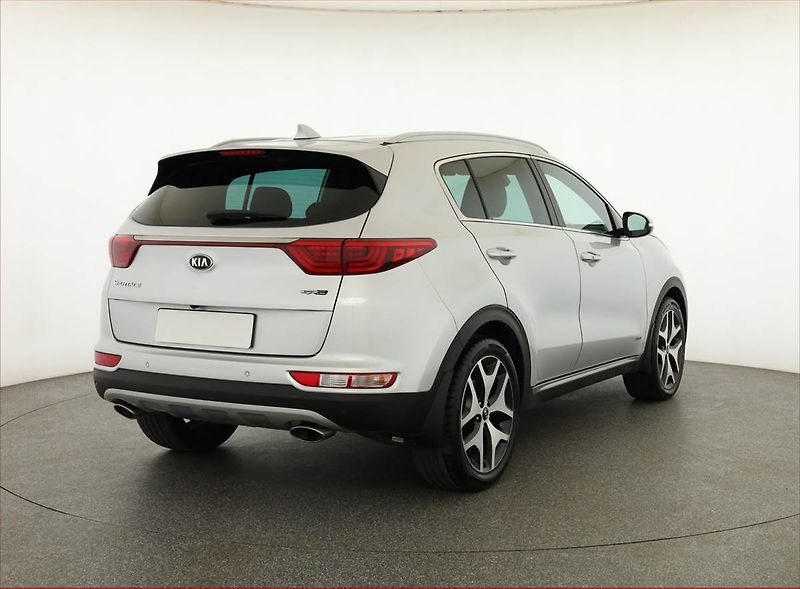 Kia Sportage (2018) GT Line 2.0 CRDi, 4X4 - fotka 5 z 21