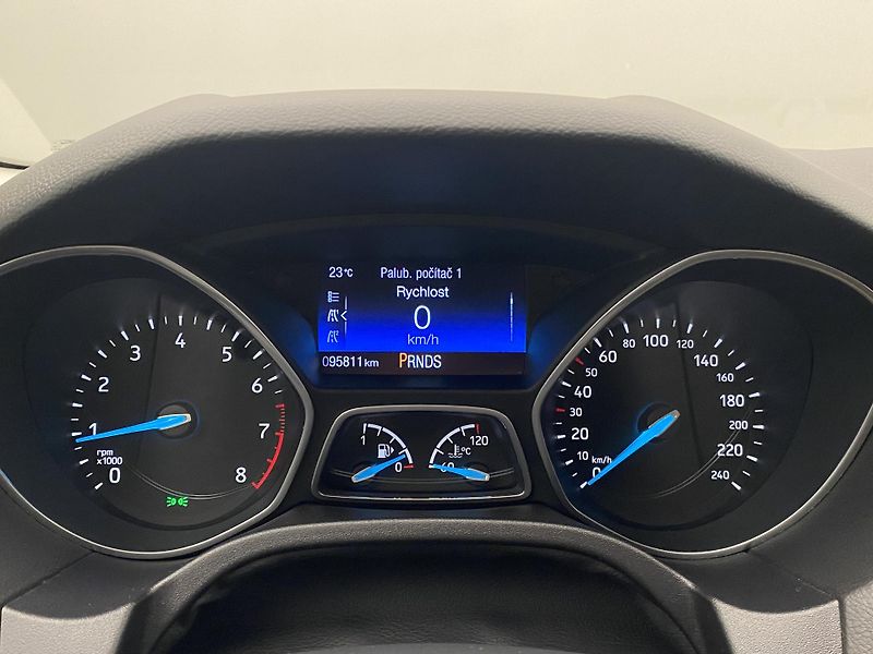 Ford Focus 1.0 ECOBOOST TREND 92kW AUT CZ - fotka 25 z 37