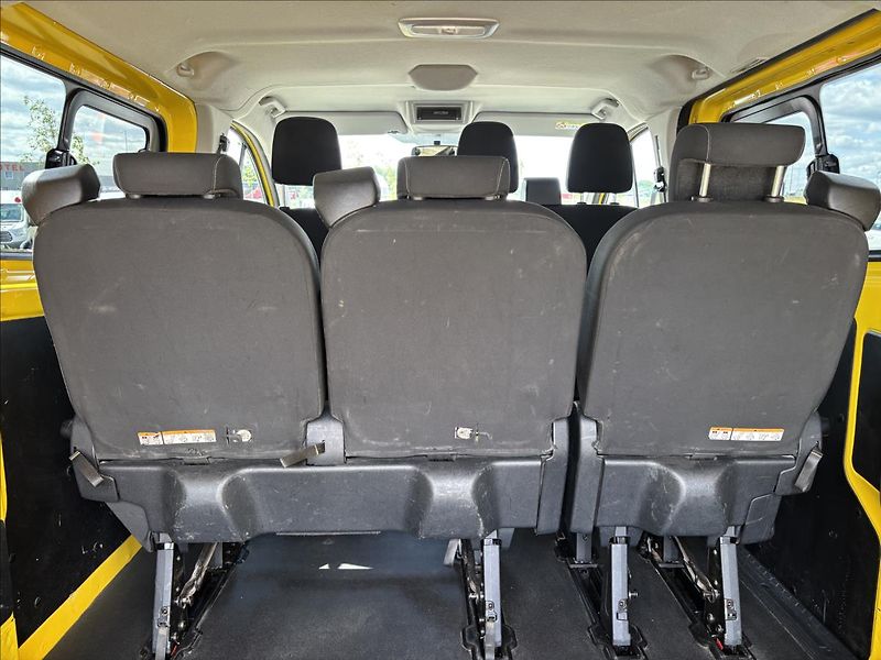 Ford Transit Custom 2,0 Mhev 77kW K.Van DPH L1 - fotka 12 z 32