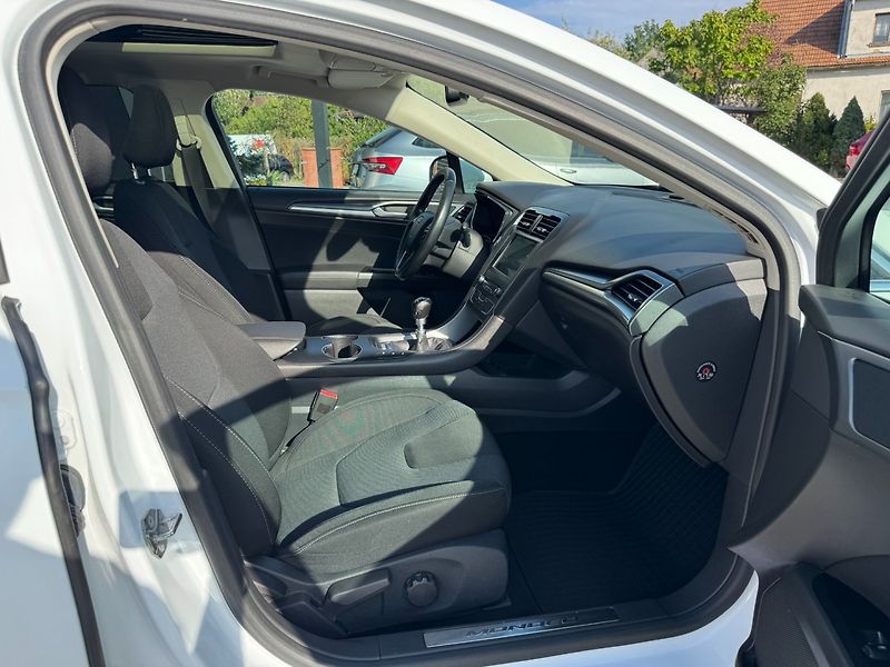 Ford Mondeo (2017) 1.5 TDCi 88kW Titanium - fotka 27 z 33