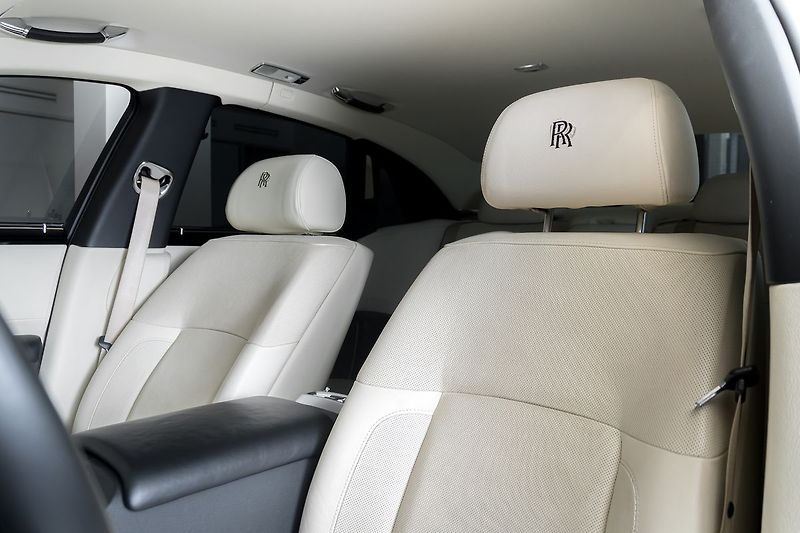 Rolls-Royce Ghost Professional/Ventilace/TopView - fotka 8 z 20