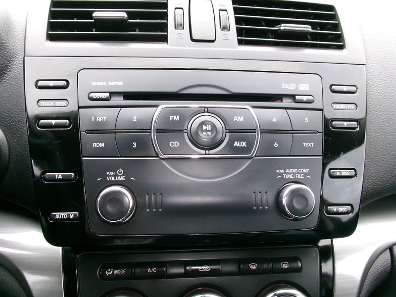 Mazda 6 (2011) 2,0i AC ALU BT BOSE VÝHŘEV - fotka 22 z 31