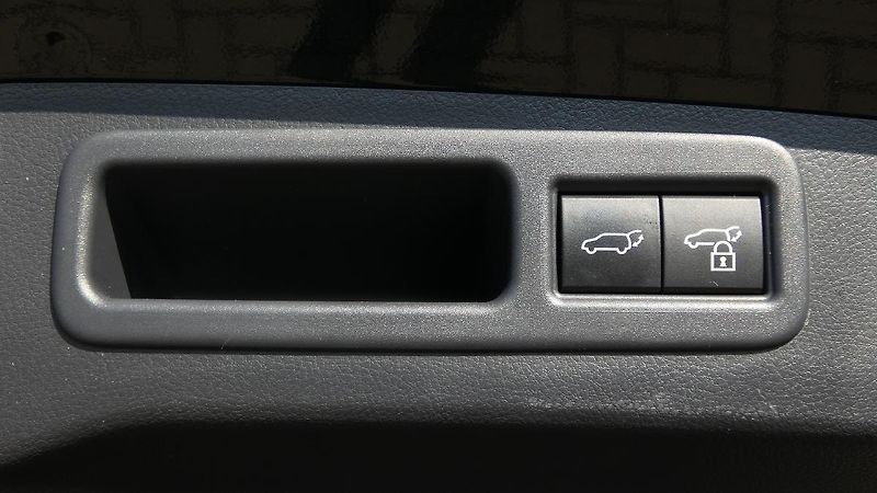 Lexus RX 350h 2.5 HEV 4x4 E-Four e-CVT Comfo - fotka 20 z 23