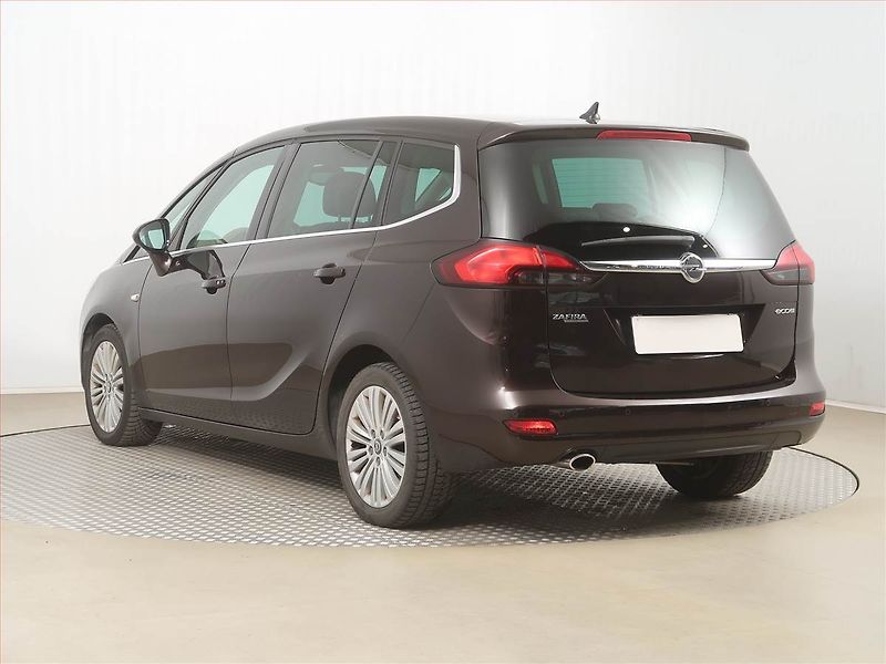 Opel Zafira (2016) 2.0 CDTI, 7 míst, Navi - fotka 4 z 18