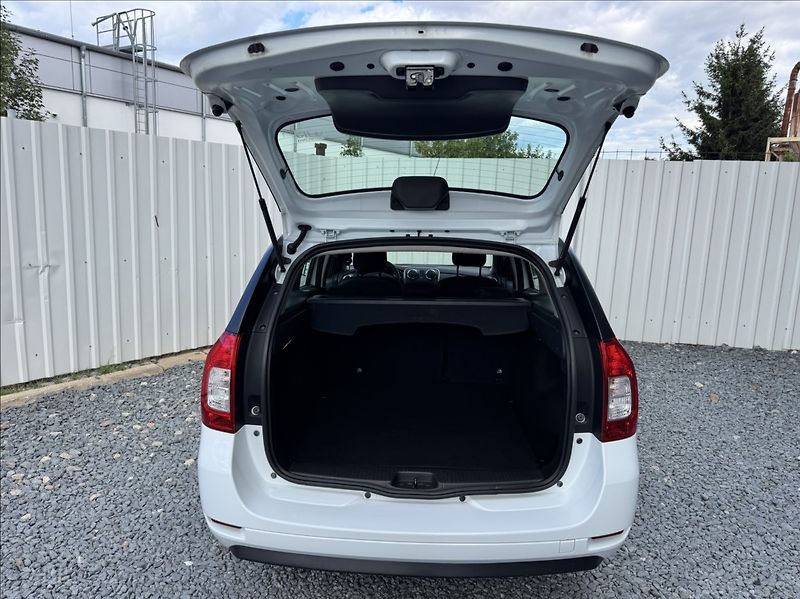 Dacia Logan 1,2 i 16V MCV KLIMA 1.maj ČR - fotka 12 z 50