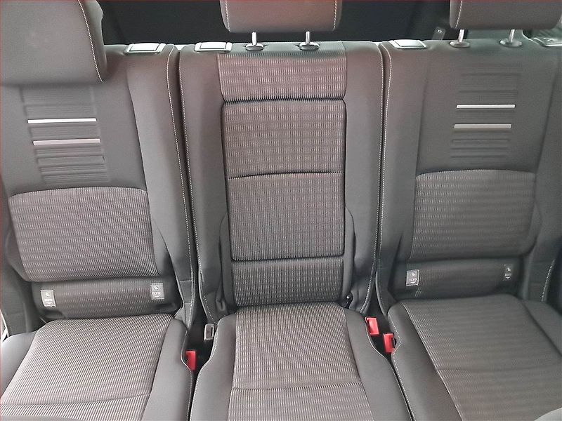 Toyota Verso (2016) 1.6 D-4D, Serv.kniha, Navi - fotka 10 z 20