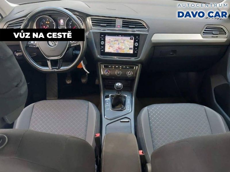 Volkswagen Tiguan 1,4 TSI 92 kW Comfortline Navi - fotka 5 z 12