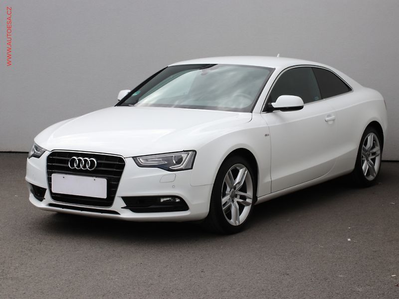Audi A5 (2016) 2.0 TDi SportBack, AT, AC - fotka 3 z 3