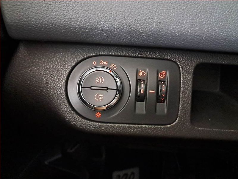 Opel Meriva (2013) 1.4 Turbo, Tempomat - fotka 17 z 17