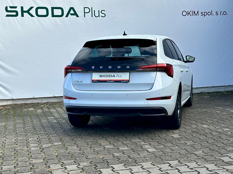 Škoda Scala (2021) 1.6 TDI 85kW Ambition - fotka 2 z 24
