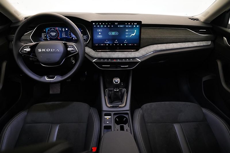 Škoda Octavia - fotka 5 z 28