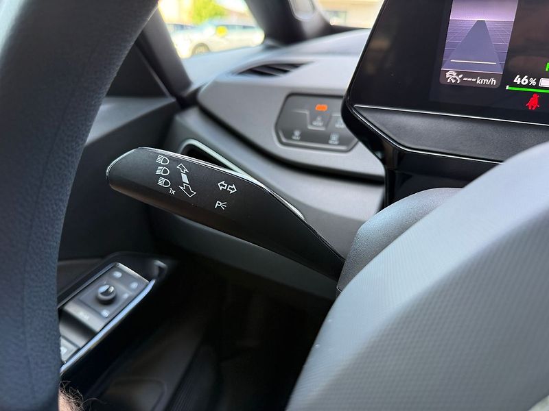Volkswagen ID.3 PRO 62 kWh ACC - fotka 28 z 36