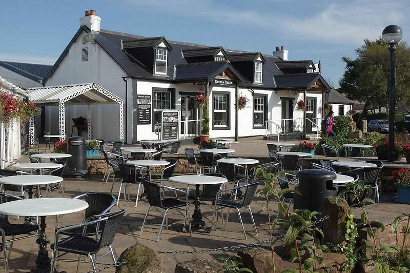 Gretna Green leží jen něco přes kilometr od hranic z Anglií.