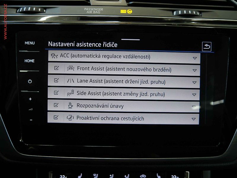 Volkswagen Touran (2022) 2.0TDi, LED, navi, kamera - fotka 18 z 22