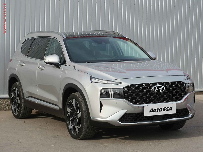 Hyundai Santa Fe (2021) 2.2 CRDi 4x4, 7míst, 2.maj - fotka 1 z 26